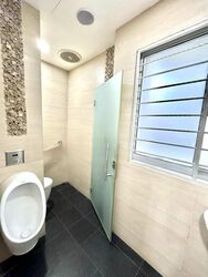 Ang Mo Kio Avenue 6 (D20), Shop House #456303241